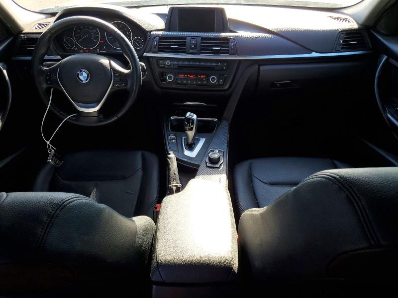 60461676 :رقم المزاد ، WBA3A5C59FF611095 vin ، 2015 Bmw 328 مزاد بيع