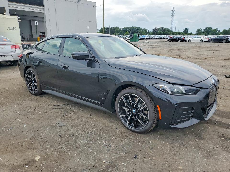60584996 :رقم المزاد ، WBY43HD05TFW49911 vin ، 2026 Bmw I4 مزاد بيع