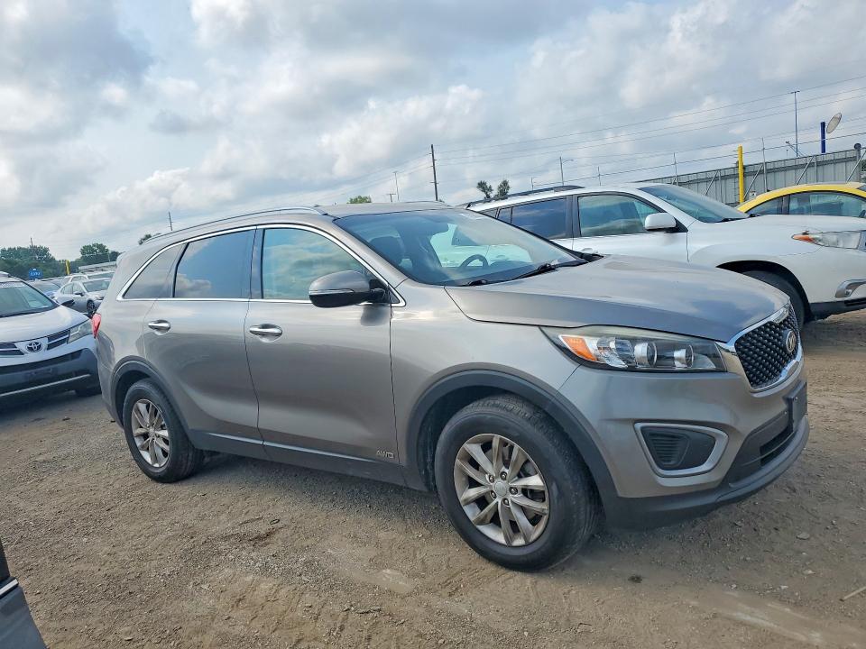 62960366 :رقم المزاد ، 5XYPGDA30GG060567 vin ، 2016 Kia Sorento مزاد بيع