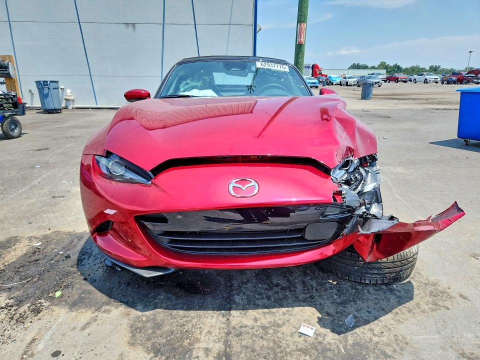 2026 Mazda Mx-5 Miata მანქანა იყიდება აუქციონზე, vin: JM1NDAD70T0706560, აუქციონის ნომერი: 62937776