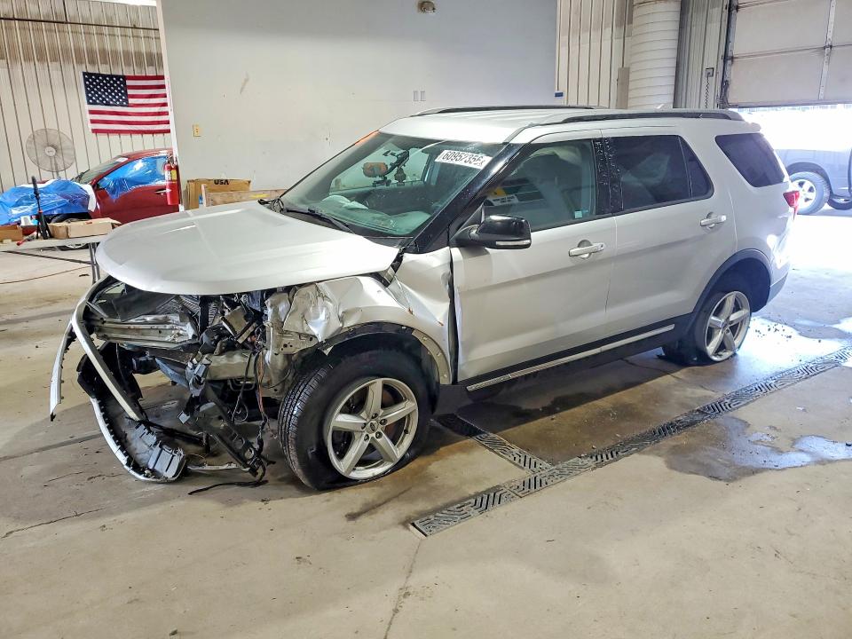 Продажа на аукционе авто 2017 Ford Explorer, vin: 1FM5K8D88HGD17652, номер лота: 60952356