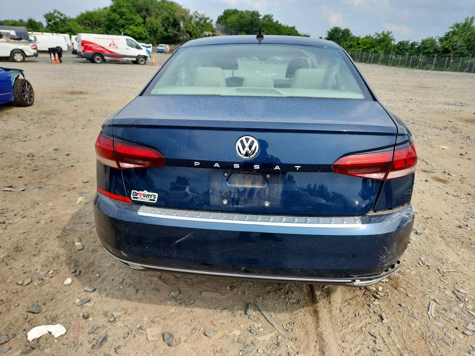 62679336 :رقم المزاد ، 1VWSA7A3XMC008177 vin ، 2021 Volkswagen Passat مزاد بيع