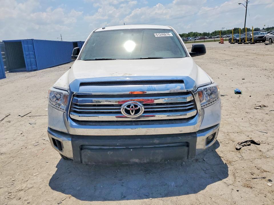 Продажа на аукционе авто 2016 Toyota Tundra, vin: 5TFDW5F1XGX541569, номер лота: 61246816