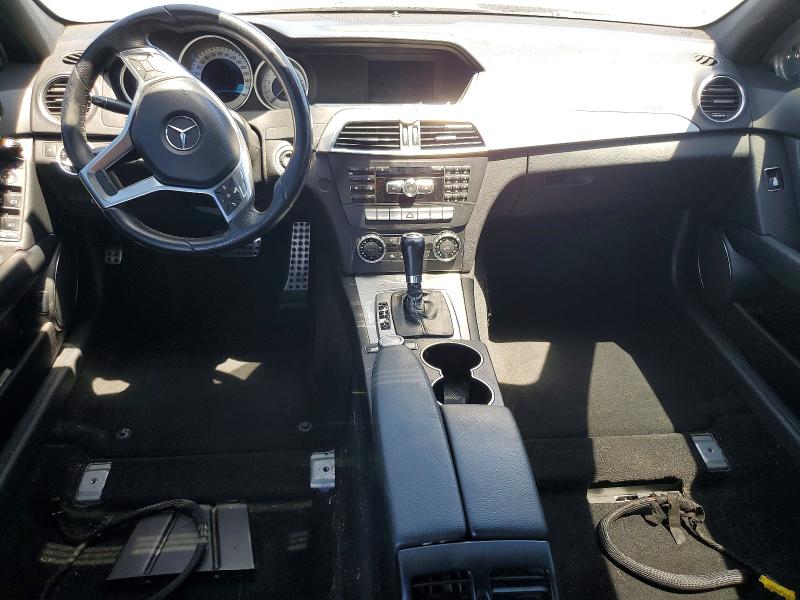61033976 :رقم المزاد ، WDDGF4HB8CR233852 vin ، 2012 Mercedes-benz C مزاد بيع