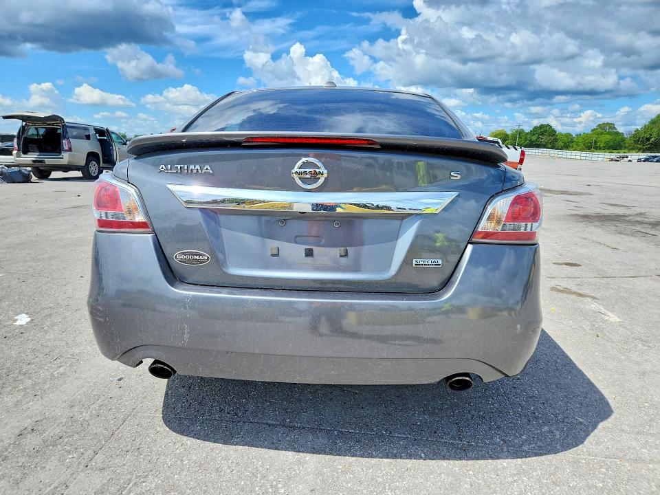 2015 Nissan Altima მანქანა იყიდება აუქციონზე, vin: 1N4AL3AP1FN919760, აუქციონის ნომერი: 58749636
