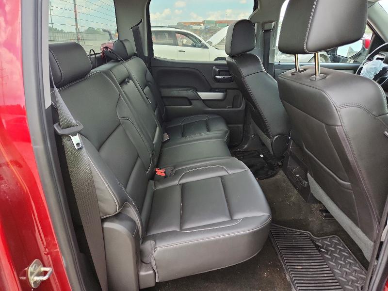 Продаж на аукціоні авто 2018 Chevrolet Silverado, vin: 3GCUKREC2JG236682, номер лоту: 59835766