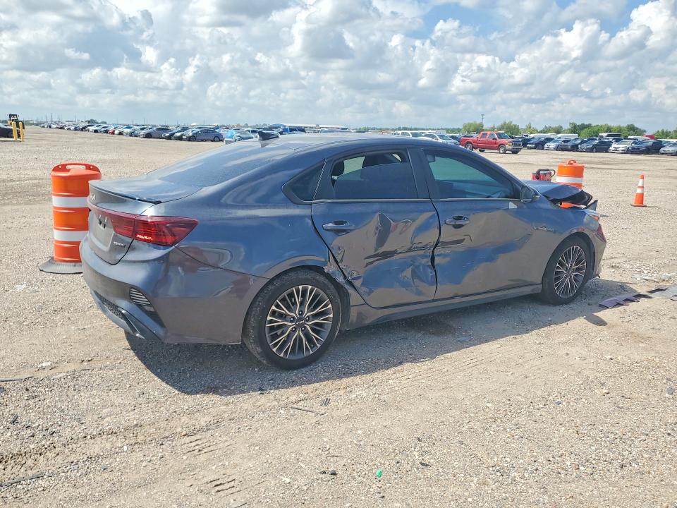 59965416 :رقم المزاد ، 3KPF54AD7PE662857 vin ، 2023 Kia Forte مزاد بيع