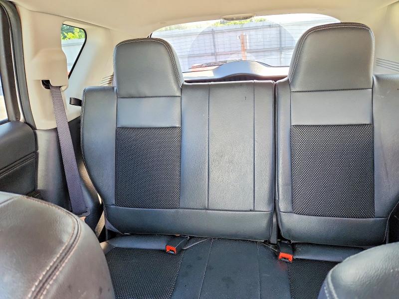 61042816 :رقم المزاد ، 1C4NJDEB4GD690942 vin ، 2016 Jeep Compass مزاد بيع