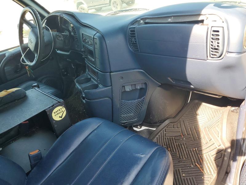 Продажа на аукционе авто 2002 Chevrolet Astro Van, vin: 1GCDM19X62B135468, номер лота: 59102646