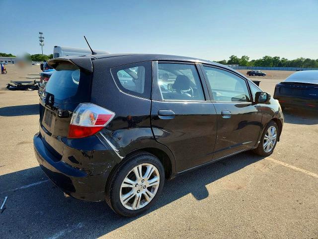 61131526 :رقم المزاد ، JHMGE88429S068872 vin ، 2009 Honda Fit مزاد بيع