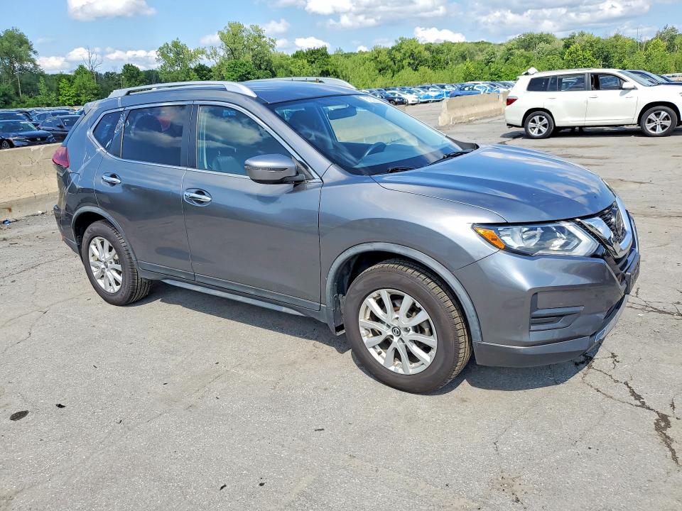 Продажа на аукционе авто 2018 Nissan Rogue, vin: KNMAT2MV6JP621653, номер лота: 61528226
