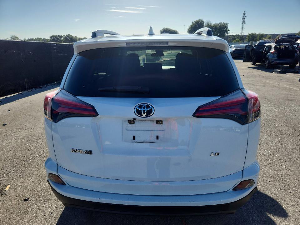 Продажа на аукционе авто 2018 Toyota Rav4, vin: JTMZFREV6JJ203937, номер лота: 62156716