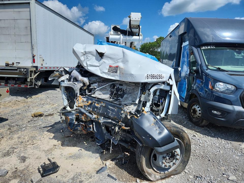 61969286 :رقم المزاد ، 1FD0X5HT0MED99844 vin ، 2021 Ford F550 مزاد بيع