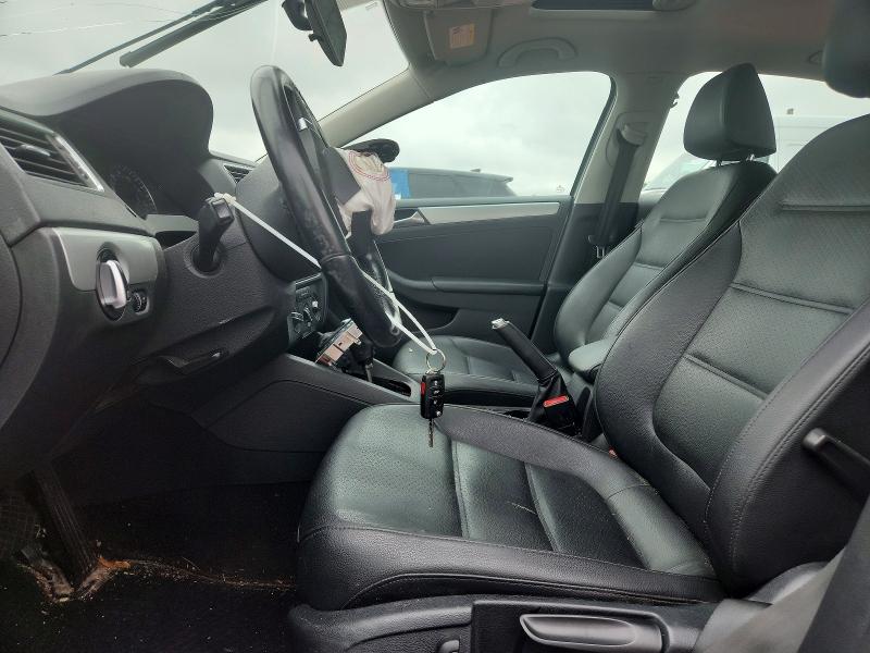59301696 :رقم المزاد ، 3VWDP7AJ0DM362326 vin ، 2013 Volkswagen Jetta مزاد بيع
