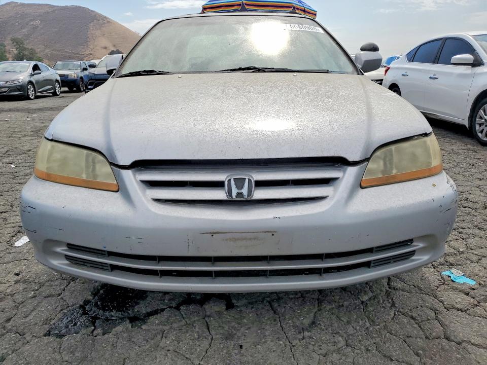 60080906 :رقم المزاد ، 1HGCG56692A118001 vin ، 2002 Honda Accord مزاد بيع