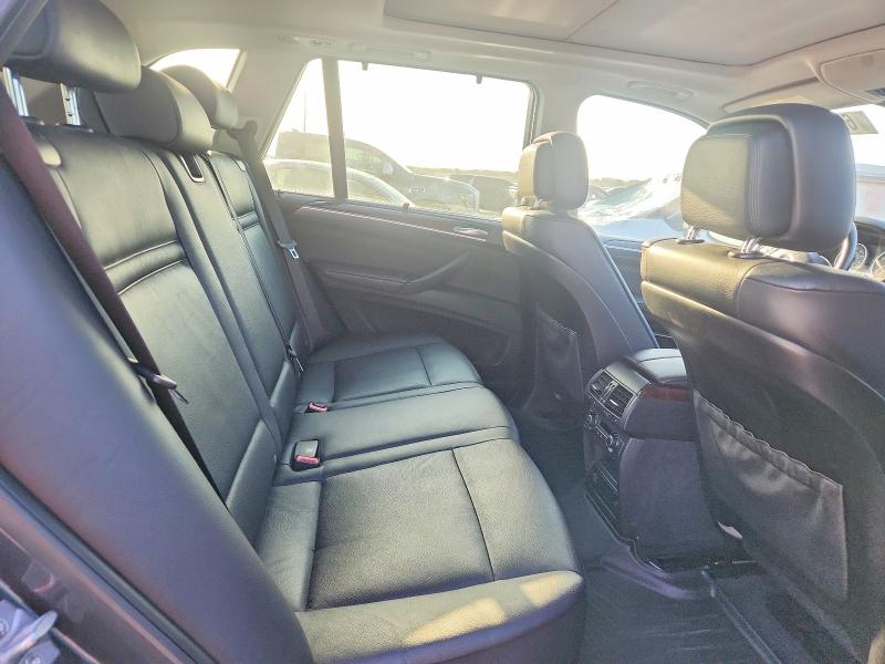 62079366 :رقم المزاد ، 5UXZV4C57D0E10373 vin ، 2013 Bmw X5 مزاد بيع