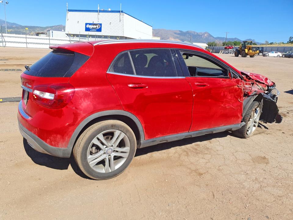 61152006 :رقم المزاد ، WDCTG4GB0GJ209048 vin ، 2016 Mercedes-benz Gla مزاد بيع