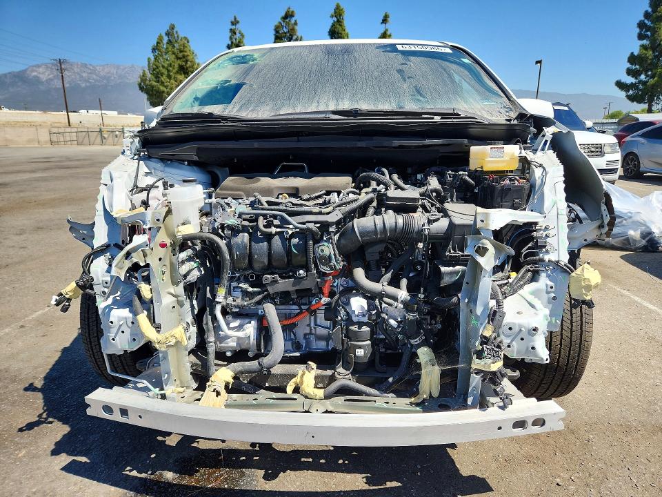 63150986 :رقم المزاد ، 5TDJRKEC4SS269840 vin ، 2025 Toyota Sienna مزاد بيع