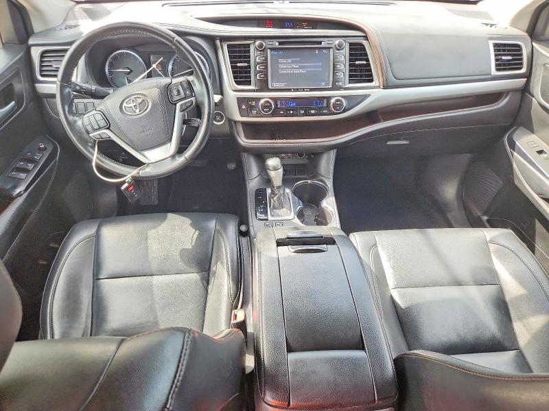59401036 :رقم المزاد ، 5TDKZRFH8KS290472 vin ، 2019 Toyota Highlander مزاد بيع
