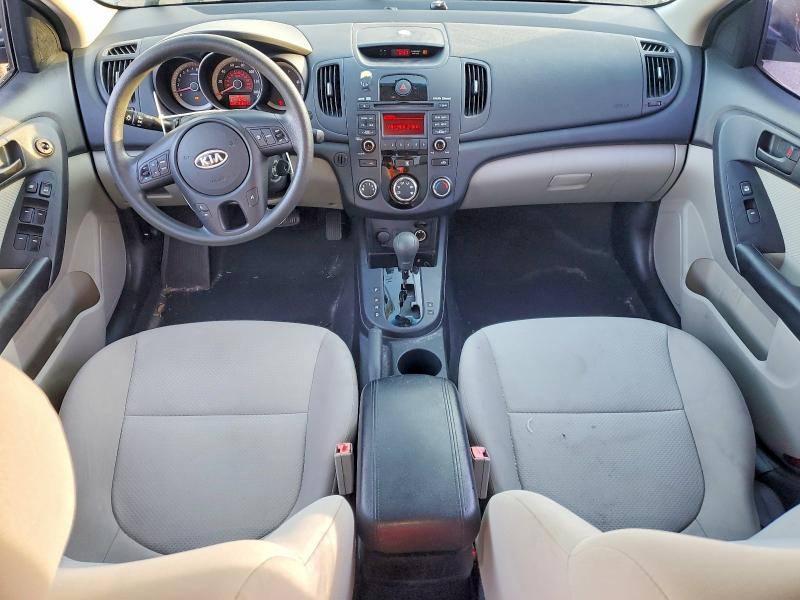 61888046 :رقم المزاد ، KNAFU4A28A5850255 vin ، 2010 Kia Forte مزاد بيع