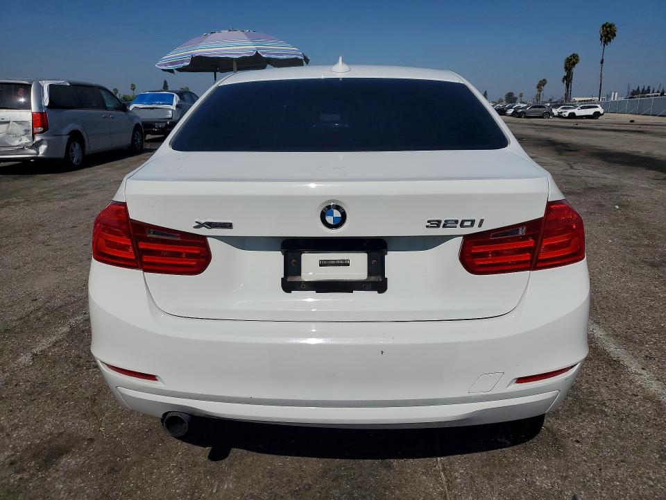 Aukcja sprzedaży 2014 Bmw 320, vin: WBA3C3G55ENS67438, numer aukcji: 61557386