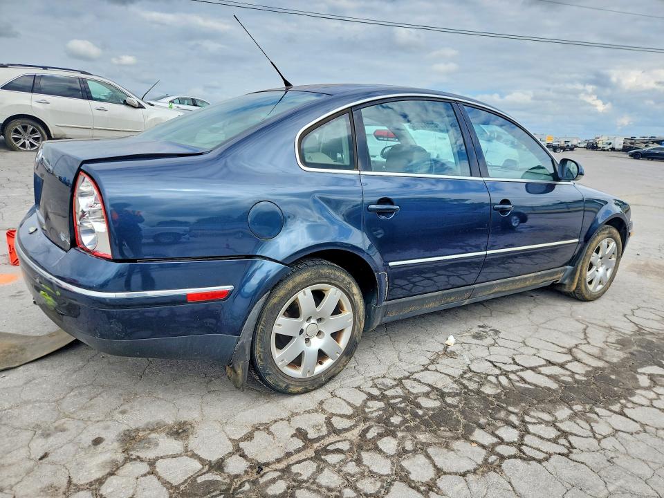 60827716 :رقم المزاد ، WVWAD63B85E067433 vin ، 2005 Volkswagen Passat مزاد بيع
