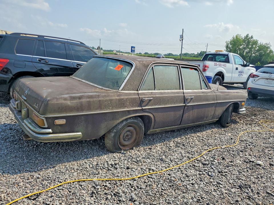 1972 Mercedes-benz 280 Se მანქანა იყიდება აუქციონზე, vin: 10806712008533, აუქციონის ნომერი: 63243476