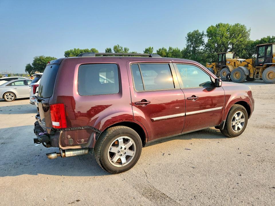62676646 :رقم المزاد ، 5FNYF4H95BB087488 vin ، 2011 Honda Pilot مزاد بيع