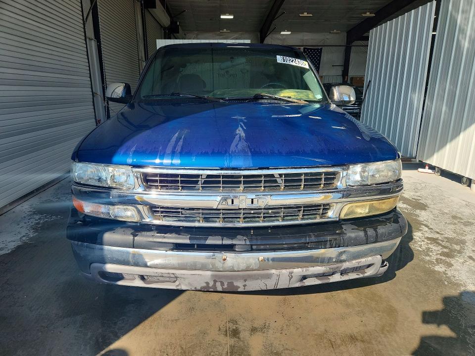 61022436 :رقم المزاد ، 2GCEC19V921282065 vin ، 2002 Chevrolet Silverado مزاد بيع