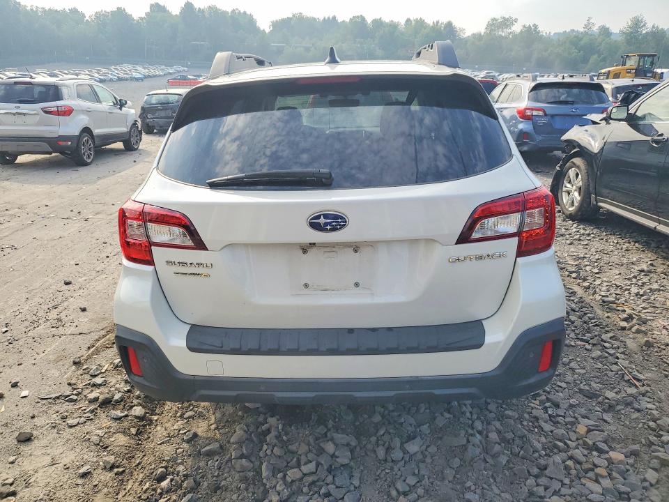 61375616 :رقم المزاد ، 4S4BSANCXJ3366393 vin ، 2018 Subaru Outback مزاد بيع