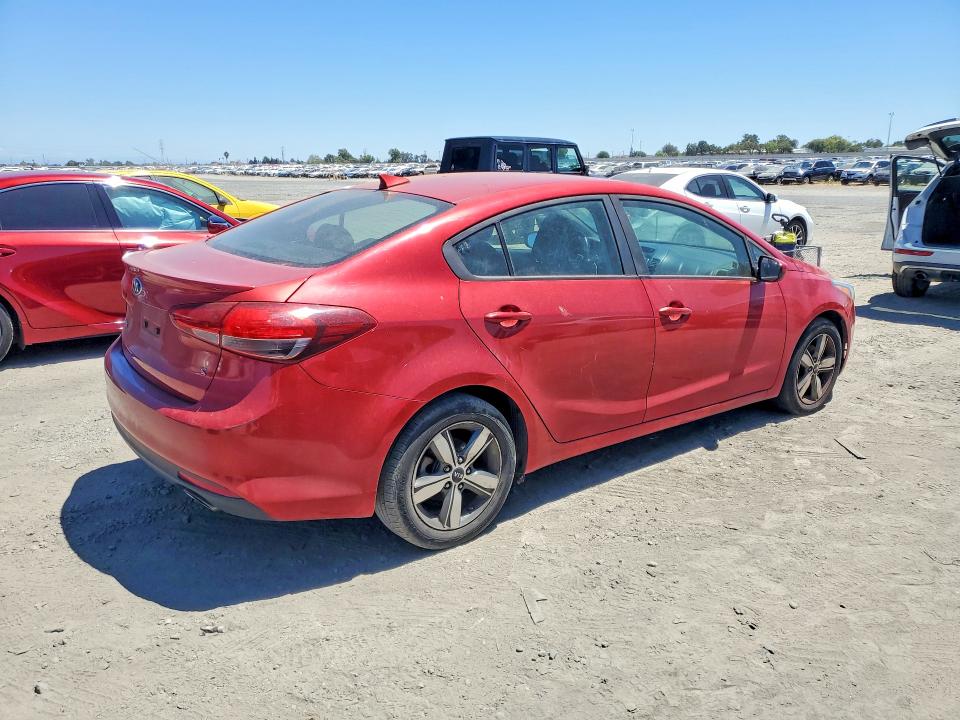 2018 Kia Forte მანქანა იყიდება აუქციონზე, vin: 3KPFL4A72JE187934, აუქციონის ნომერი: 62121386