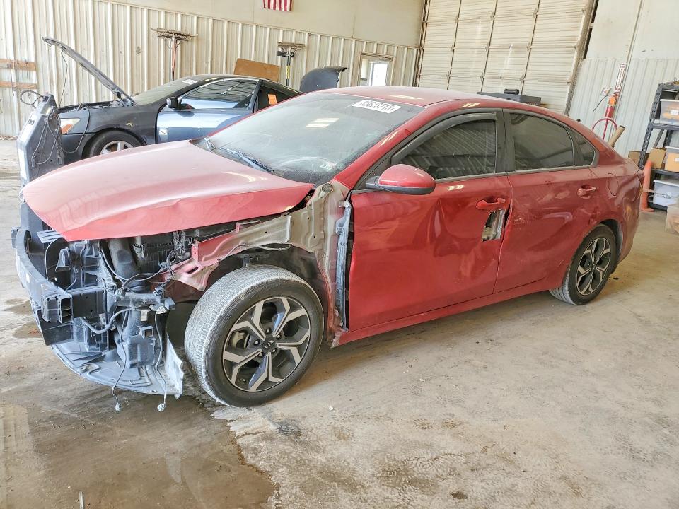 85623715 :رقم المزاد ، 3KPF24AD6ME287838 vin ، 2021 Kia Forte مزاد بيع