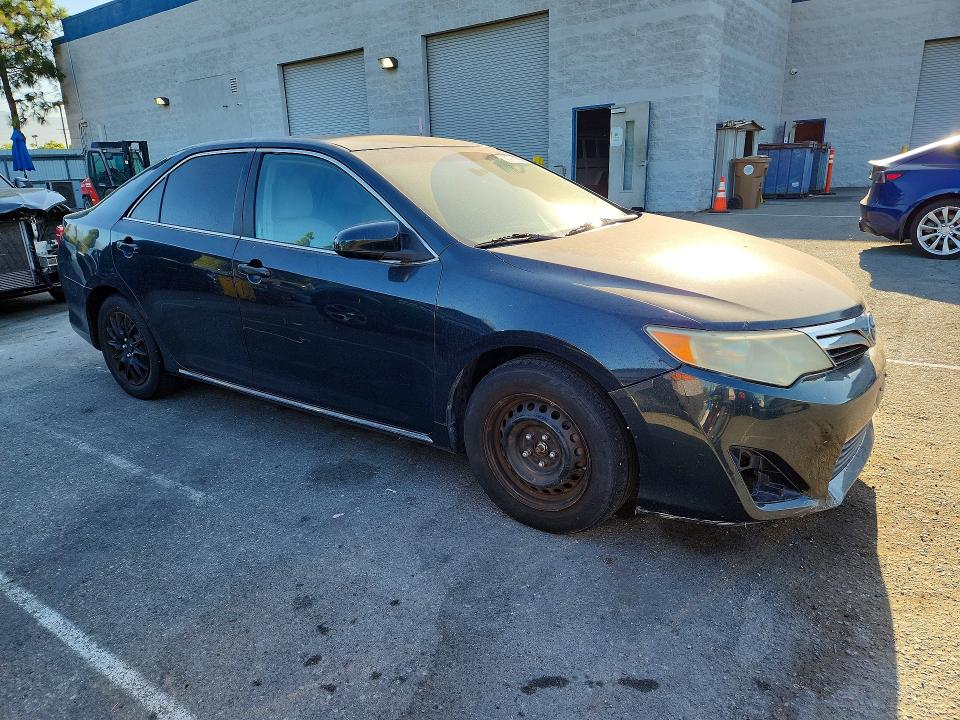 62003916 :رقم المزاد ، 4T4BF1FK2CR167772 vin ، 2012 Toyota Camry مزاد بيع