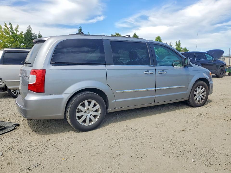 Продаж на аукціоні авто 2015 Chrysler Town & Country, vin: 2C4RC1BG2FR617560, номер лоту: 62991626