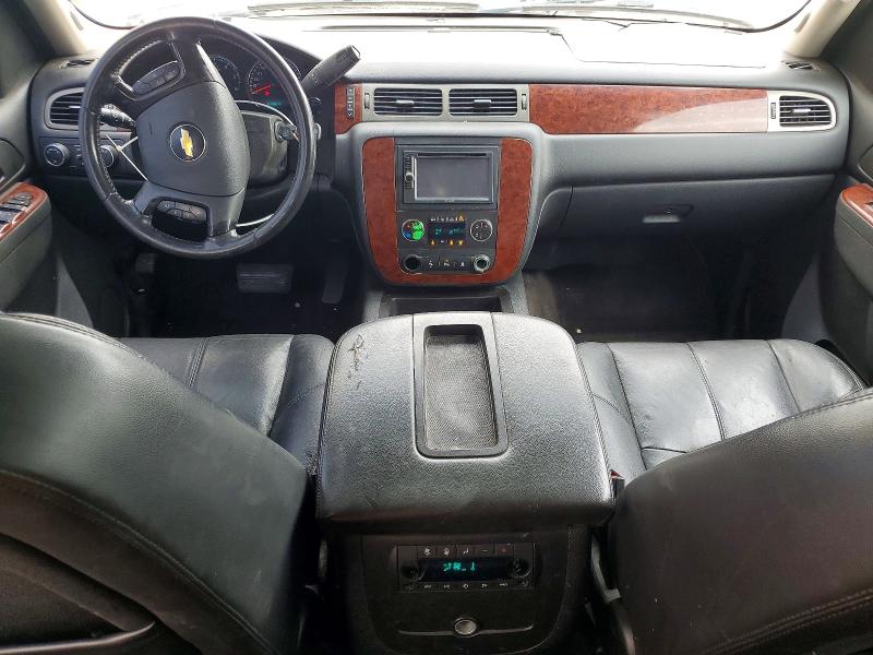 61215976 :رقم المزاد ، 1GNUKJE33AR262099 vin ، 2010 Chevrolet Suburban مزاد بيع