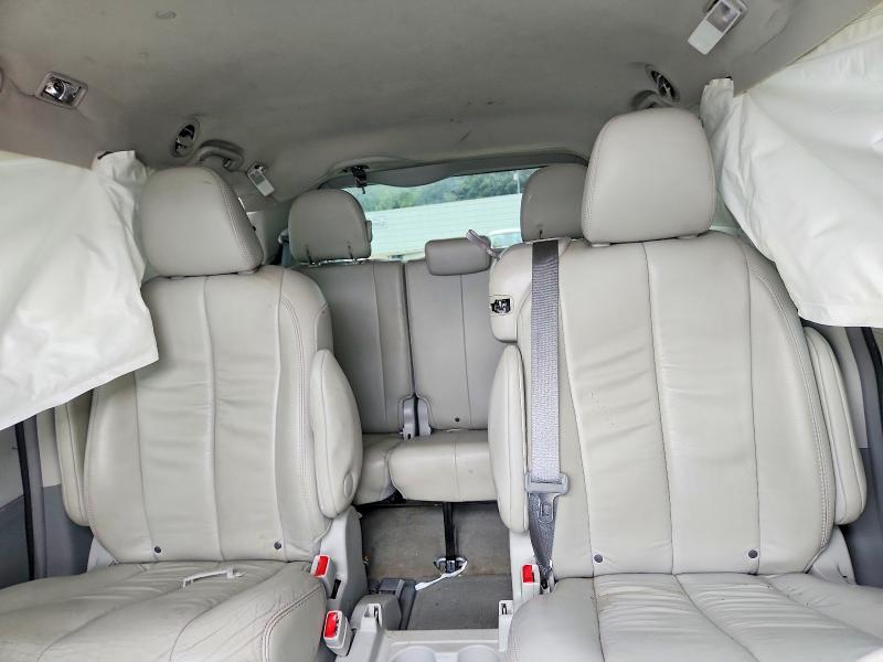 61713186 :رقم المزاد ، 5TDYK3DC9DS405263 vin ، 2013 Toyota Sienna مزاد بيع