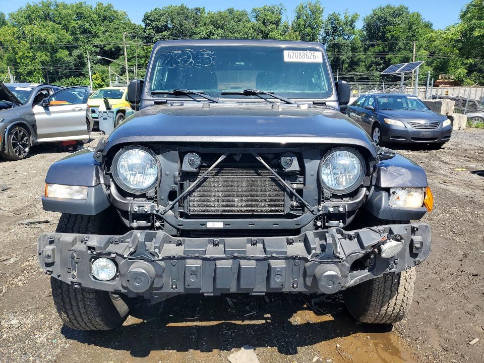 62088626 :رقم المزاد ، 1C4HJXEN9KW667825 vin ، 2019 Jeep Wrangler Unlimited مزاد بيع
