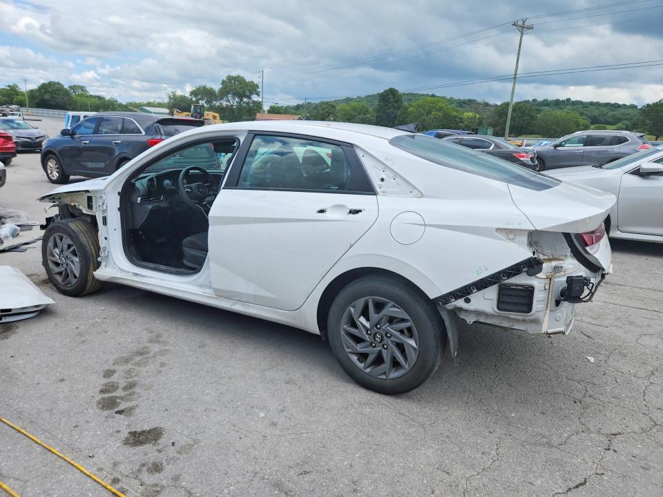 60847986 :رقم المزاد ، KMHLM4DGXRU647880 vin ، 2024 Hyundai Elantra مزاد بيع
