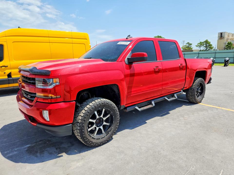 2017 Chevrolet Silverado მანქანა იყიდება აუქციონზე, vin: 3GCUKREC3HG485972, აუქციონის ნომერი: 60222326