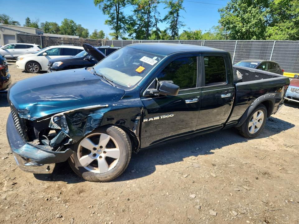 62670706 :رقم المزاد ، 1D7RV1GT5BS527432 vin ، 2011 Dodge Ram 1500 مزاد بيع