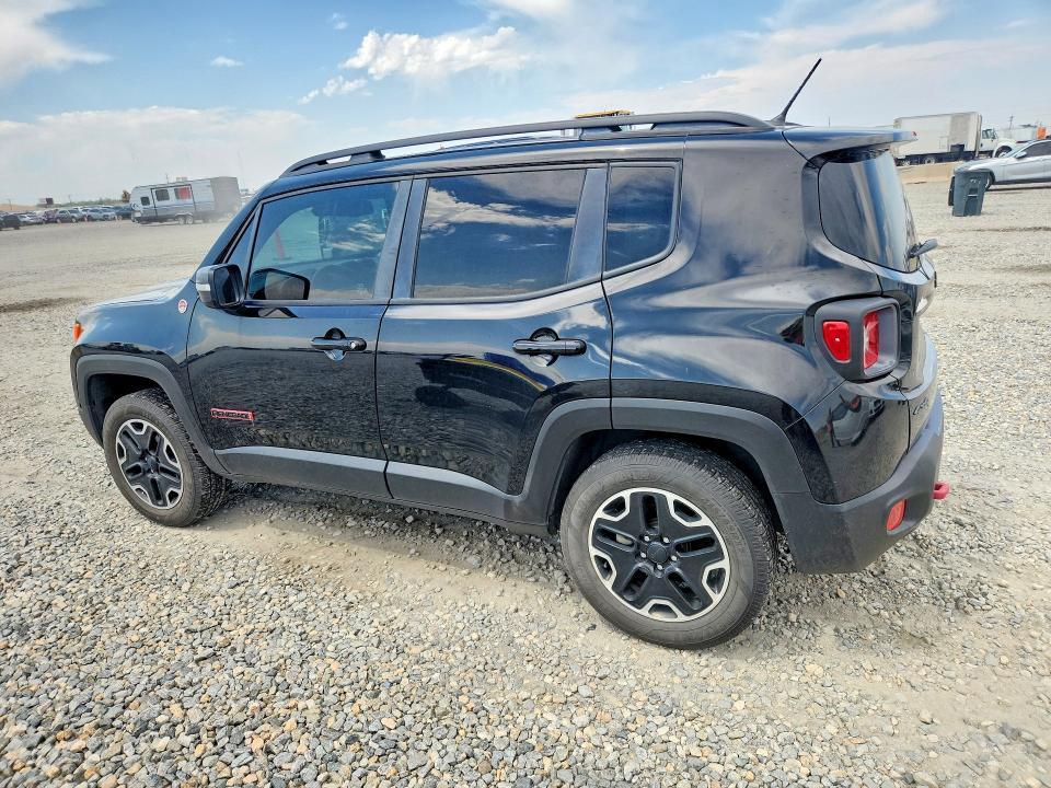 63245976 :رقم المزاد ، ZACCJBCT9GPD13418 vin ، 2016 Jeep Renegade مزاد بيع
