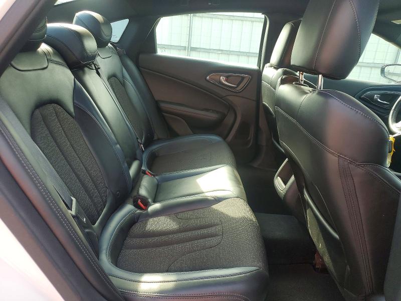 Продажа на аукционе авто 2015 Chrysler 200, vin: 1C3CCCBG1FN517453, номер лота: 62094706
