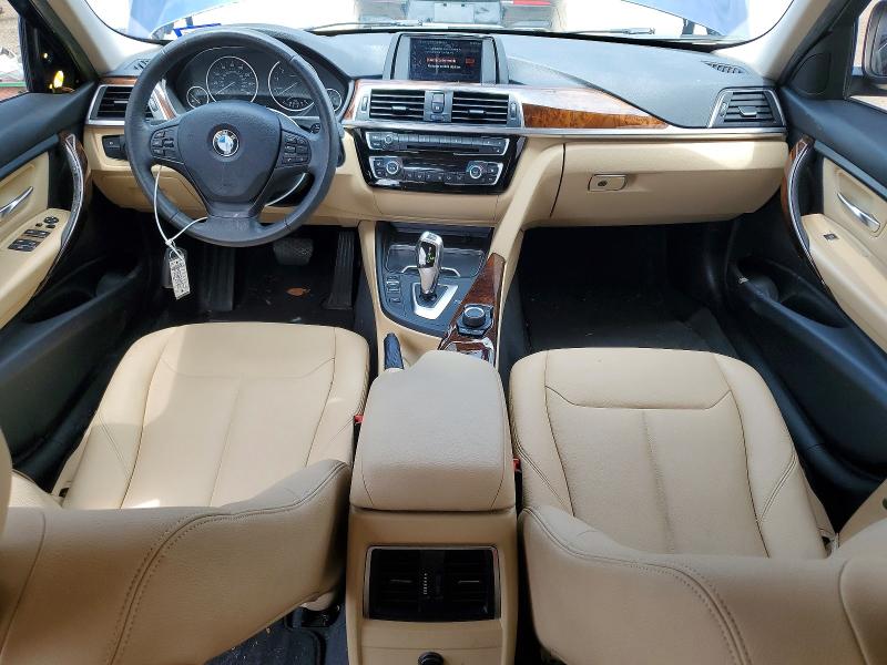 60892096 :رقم المزاد ، WBA8A9C59JAH14152 vin ، 2018 Bmw 320 مزاد بيع