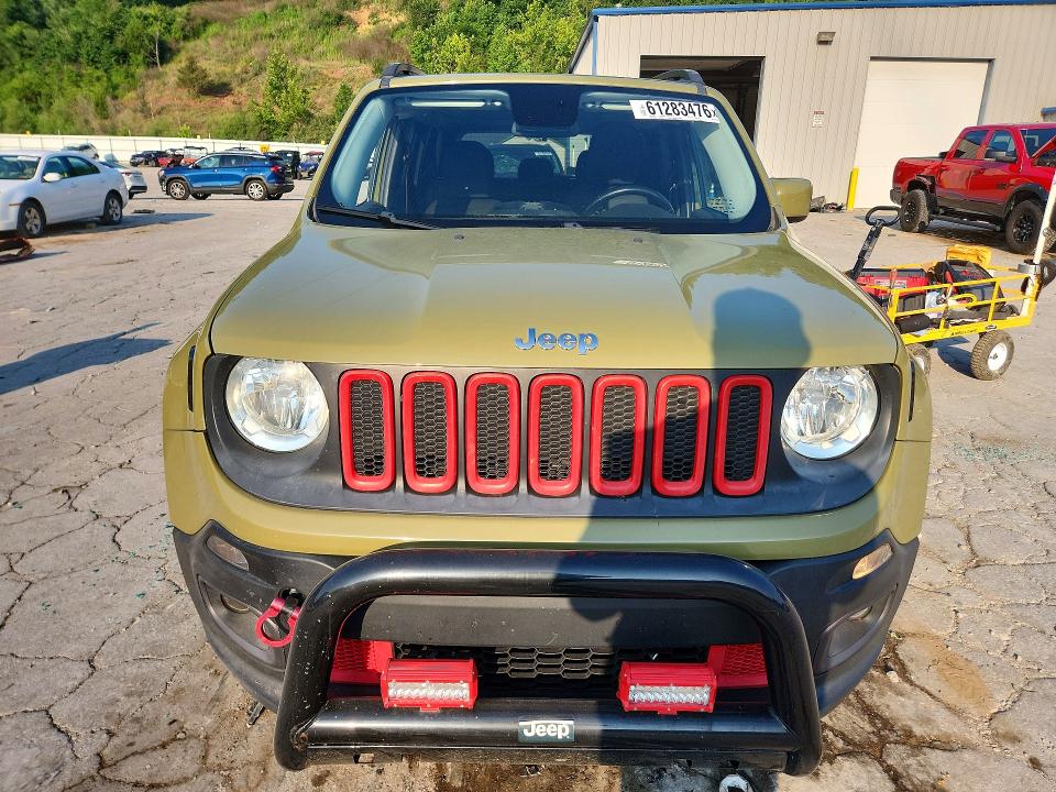 Продаж на аукціоні авто 2015 Jeep Renegade, vin: ZACCJBBT0FPB76548, номер лоту: 61283476