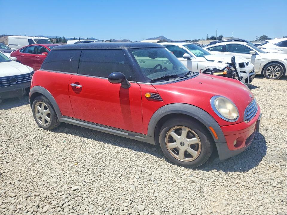 Продажа на аукционе авто 2008 Mini Cooper, vin: WMWMF33588TT59953, номер лота: 61213996