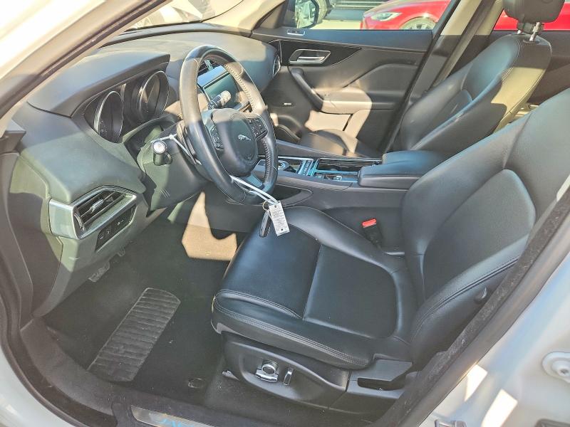 60704916 :رقم المزاد ، SADCJ2FX8LA630345 vin ، 2020 Jaguar F-pace مزاد بيع