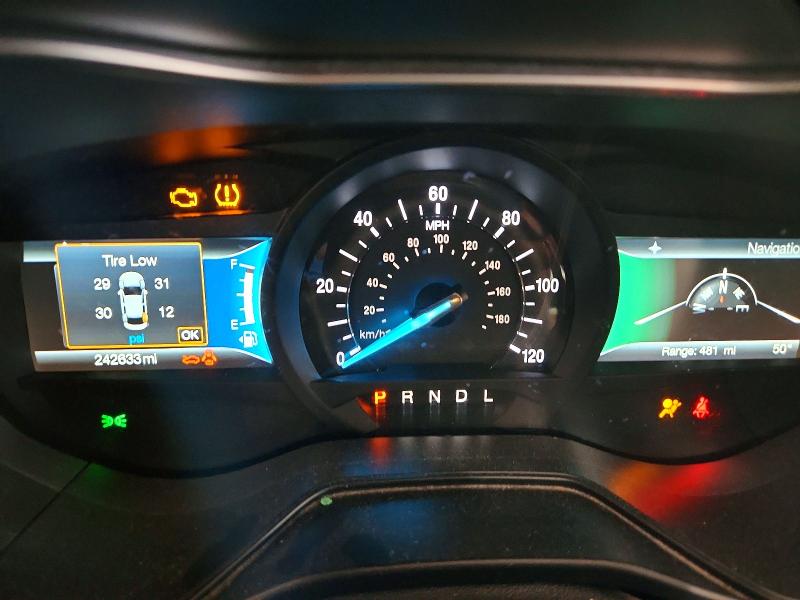 63377026 :رقم المزاد ، 3FA6P0LU3KR221993 vin ، 2019 Ford Fusion مزاد بيع