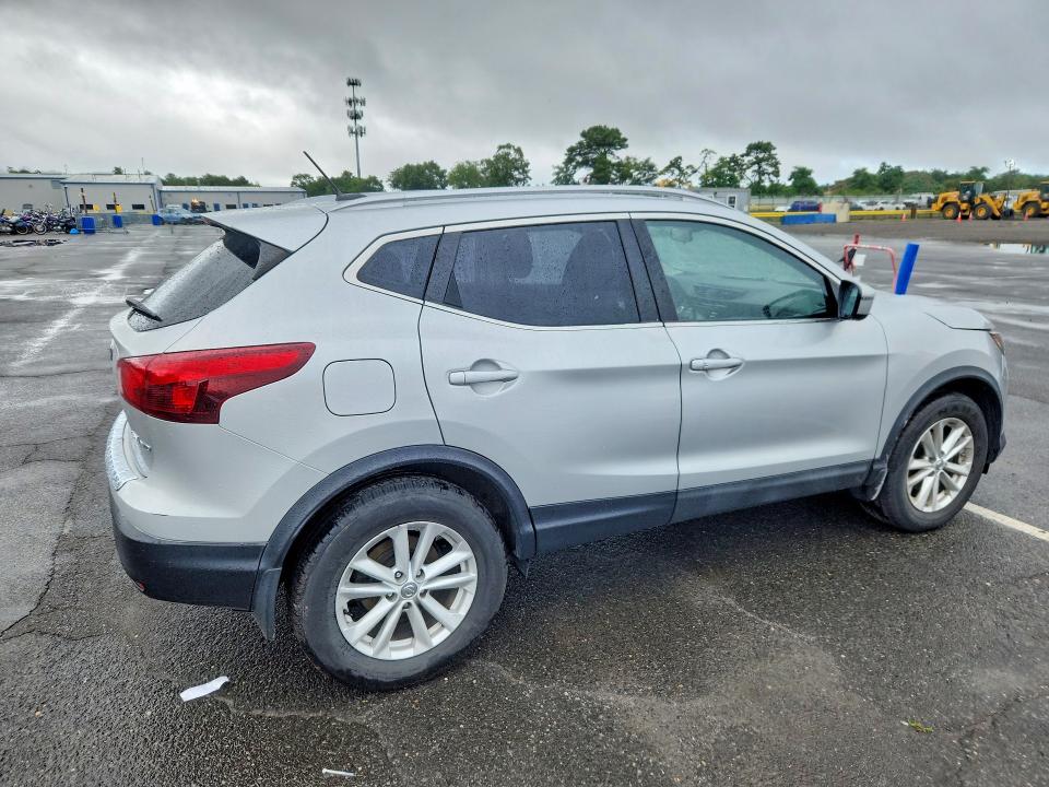 Продаж на аукціоні авто 2017 Nissan Rogue Sport, vin: JN1BJ1CR4HW133992, номер лоту: 62973876
