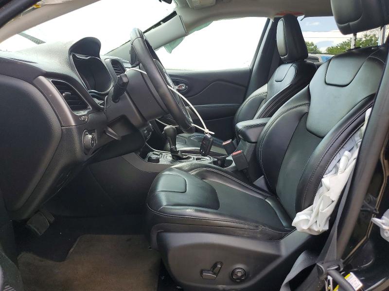 59368926 :رقم المزاد ، 1C4PJMLNXKD345932 vin ، 2019 Jeep Cher Latitude مزاد بيع