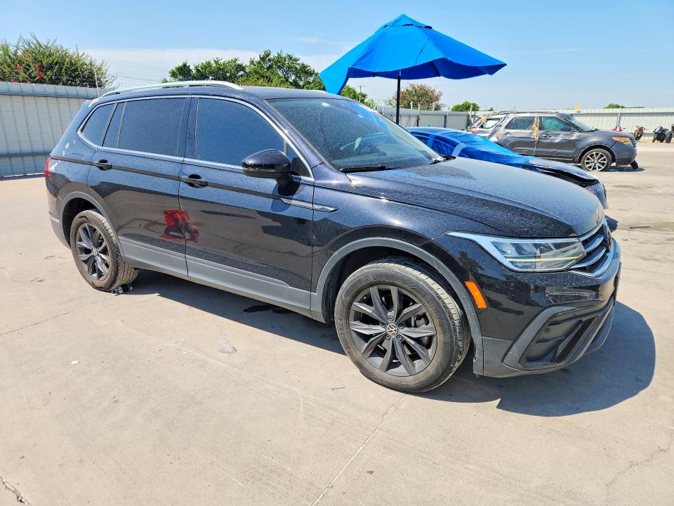 59192796 :رقم المزاد ، 3VV3B7AX1NM085402 vin ، 2022 Volkswagen Tiguan مزاد بيع